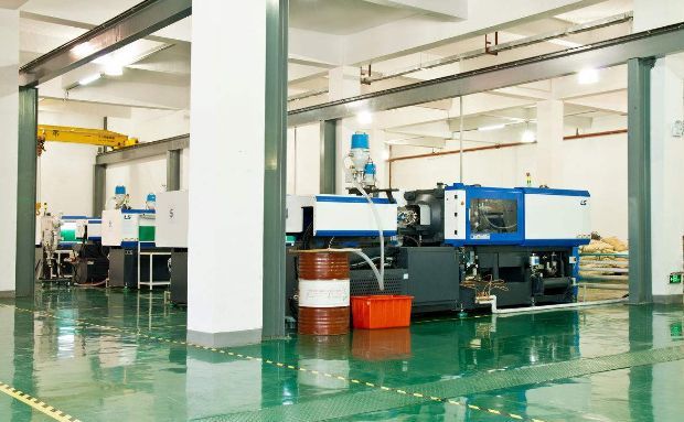 注塑模具成型制品，如果表面有裂紋該如何解決？